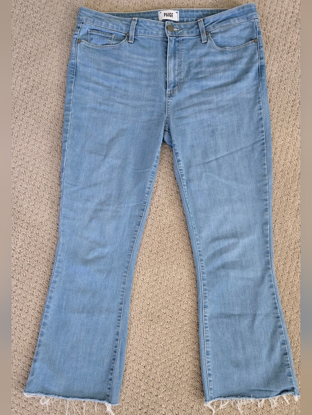 Paige Rory Crop Flare Jeans  32 EUC